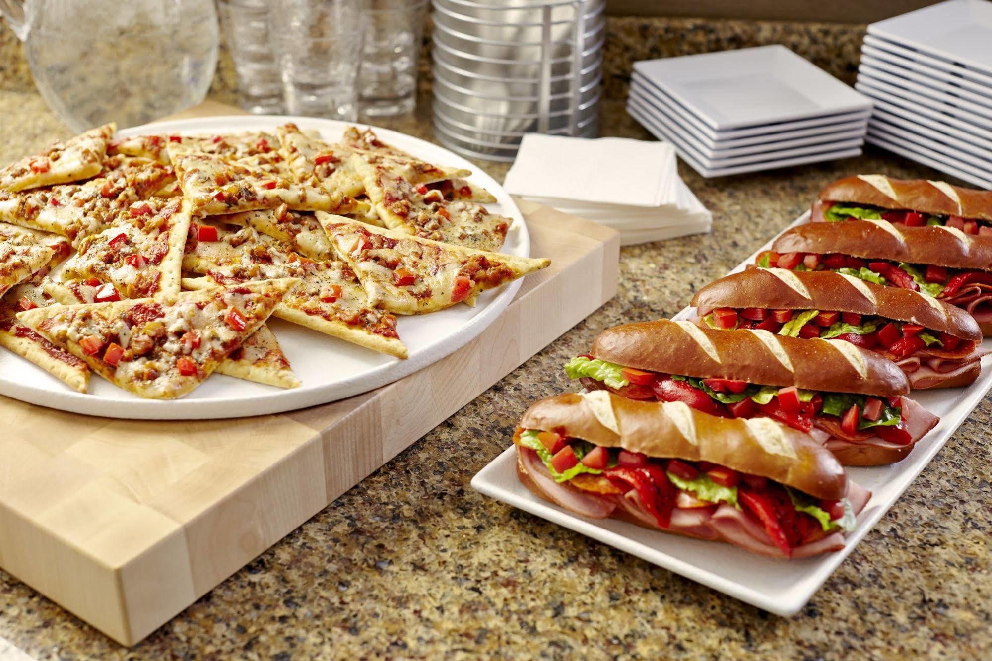 Hyatt Place Airport Billy Graham Parkway 3* Charlotte